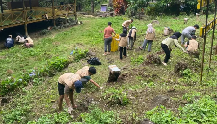 Komitmen Tim Sipatokkong UKM KPI Unhas Bangkitkan Kembali Wisata Liu Pangie