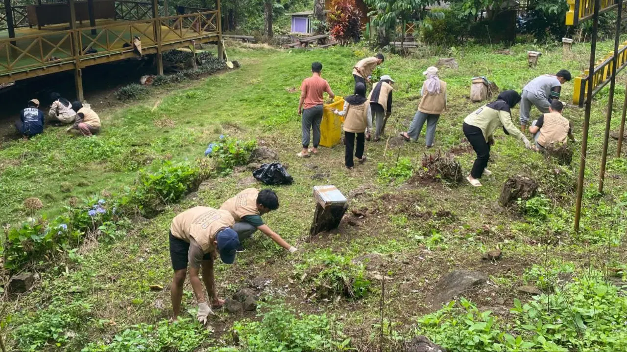Komitmen Tim Sipatokkong UKM KPI Unhas Bangkitkan Kembali Wisata Liu Pangie
