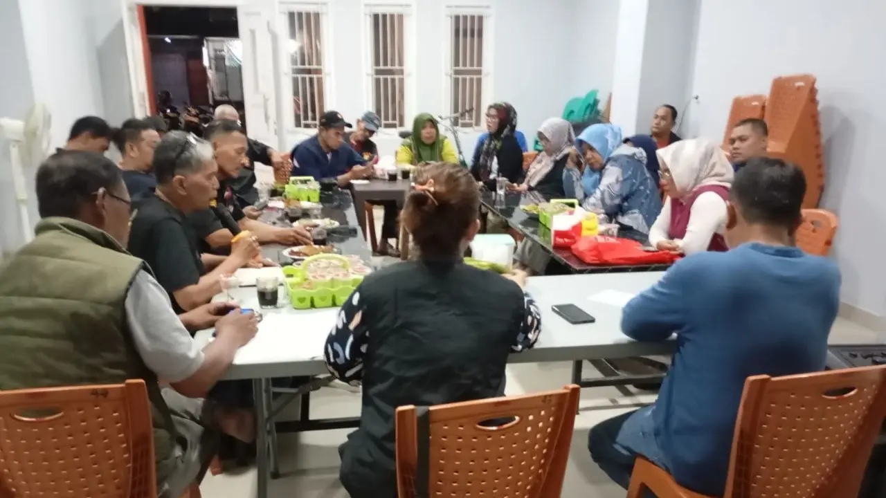 FKPM Kecamatan Manggala Gelar Rakor dan Evaluasi, Perkuat Sinergi dengan Polsek 2 FKPM Kecamatan Manggala Gelar Rakor dan Evaluasi, Perkuat Sinergi dengan Polsek