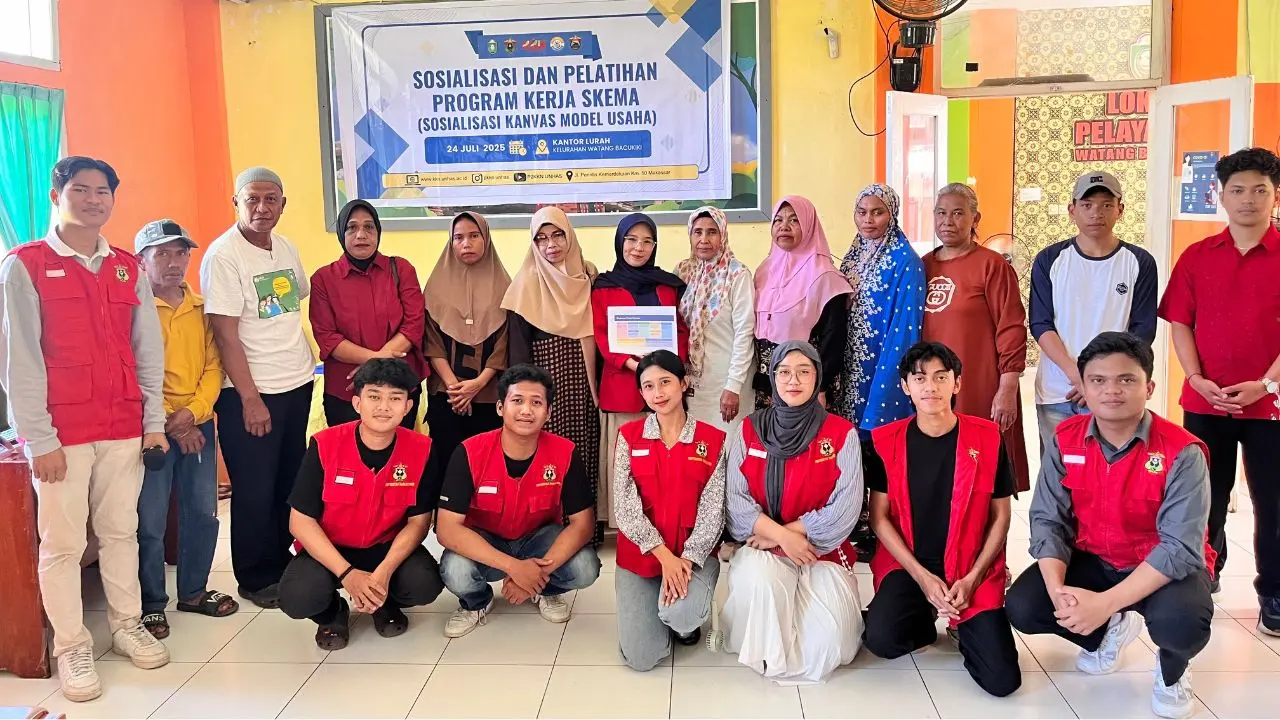 Mahasiswa Unhas Latih Pelaku UMKM Parepare Susun Model Bisnis Lewat BMC