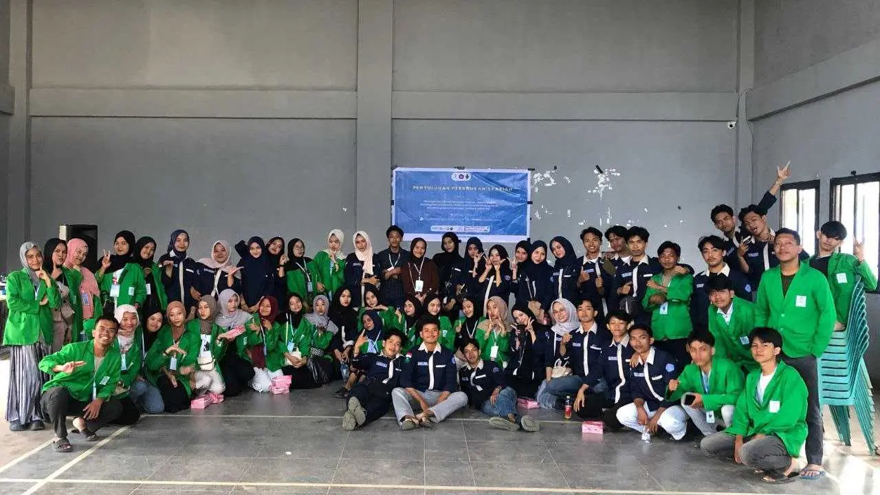 HMJ Perbankan Syariah UIN Alauddin Gelar Baksos di Soppeng, Gaungkan Edukasi Keuangan Islam 2 HMJ Perbankan Syariah UIN Alauddin Gelar Baksos di Soppeng, Gaungkan Edukasi Keuangan Islam