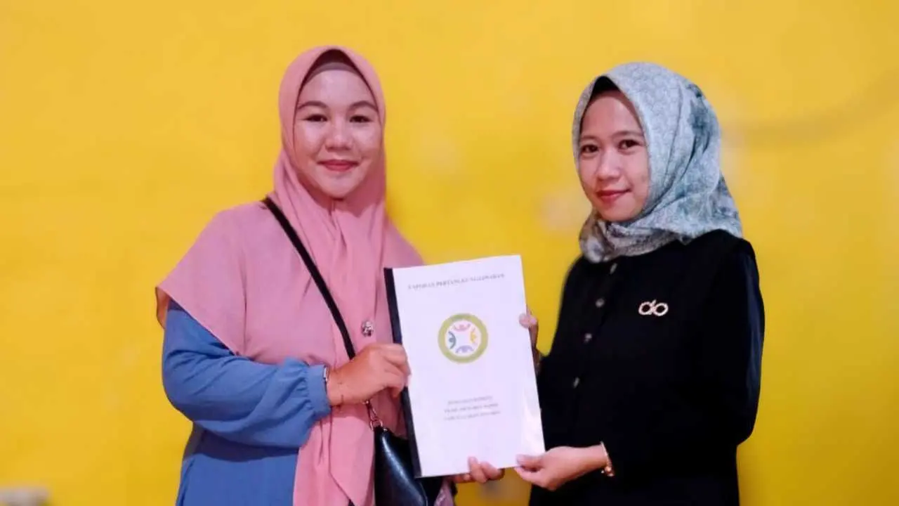 Rindu Putih Anggraini Resmi Jabat Ketua Komite TK Islam Darul Farhi