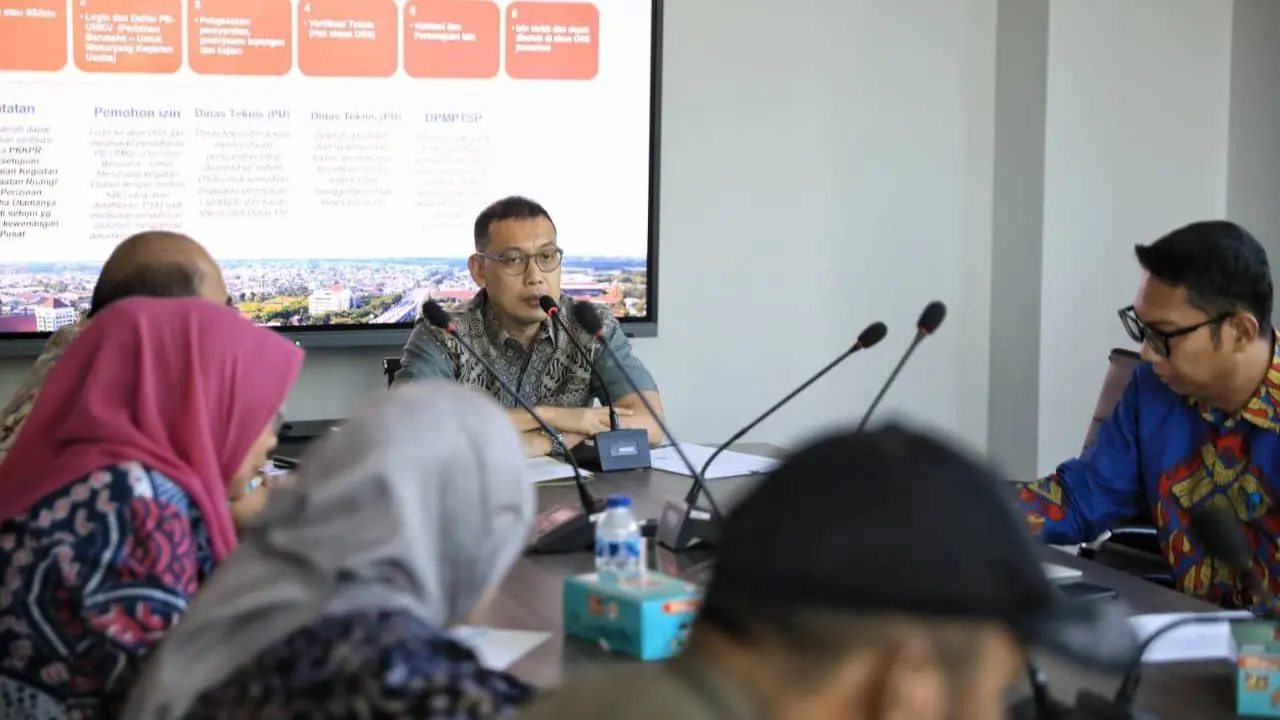 Pemkot Makassar Tertibkan Perusahaan Kabel FO Tak Berizin, Hanya 2 dari 22 yang Resmi