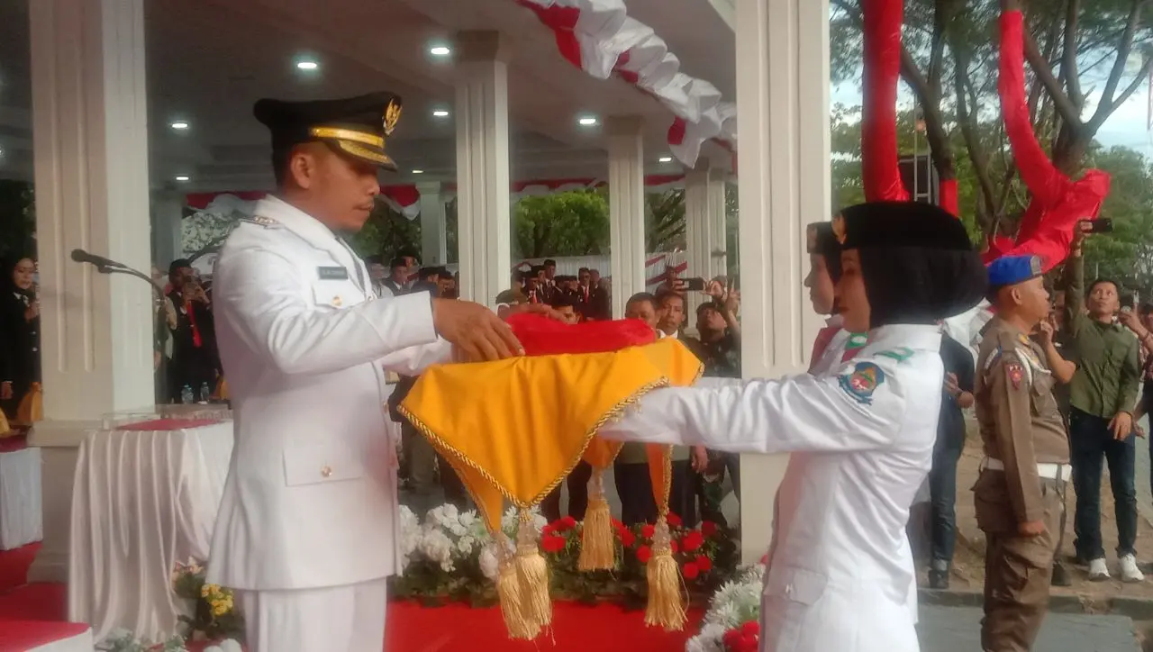 Upacara Penurunan Bendera Merah Putih di Jeneponto Berjalan Hikmat, Jadi Irup Wakil Bupati Islam Iskandar