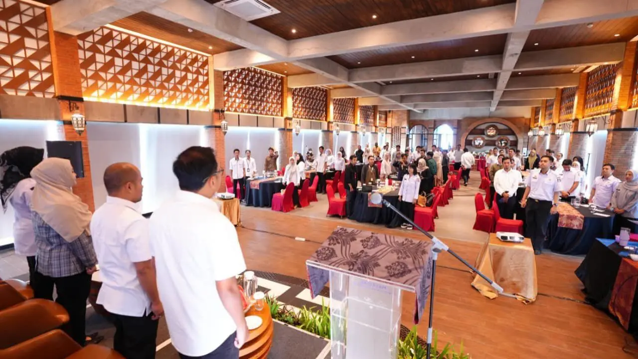 Pemkot Makassar Gelar Monev SP4N-LAPOR!, Integrasikan 12 Kanal Pengaduan Masyarakat 2 Pemkot Makassar Gelar Monev SP4N-LAPOR!, Integrasikan 12 Kanal Pengaduan Masyarakat