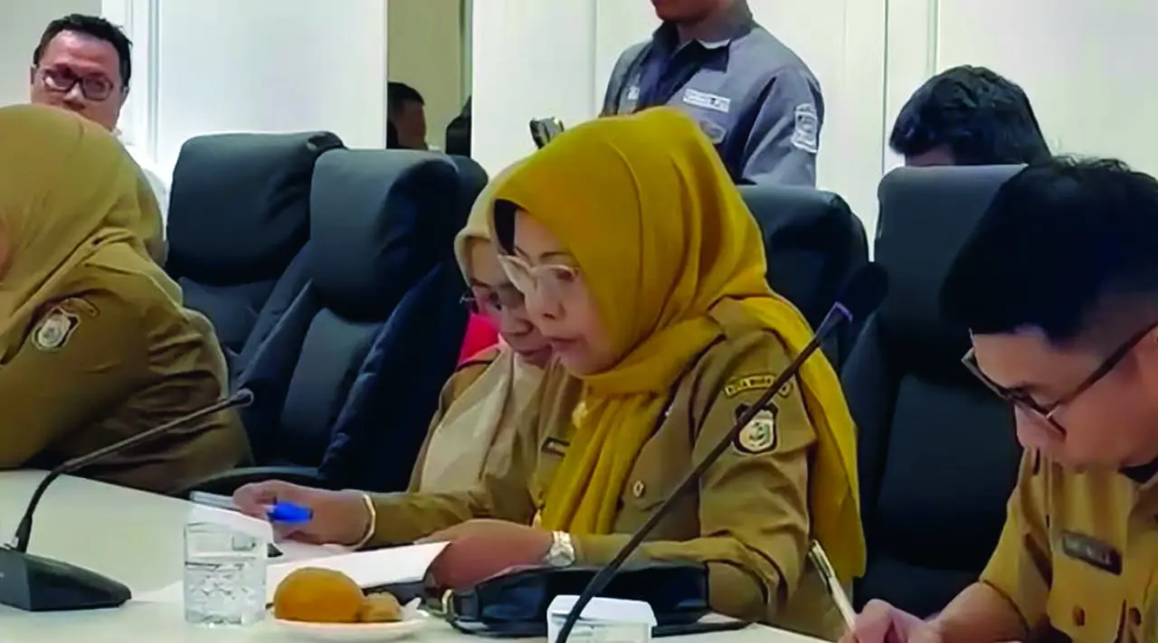 Kadis Pertanahan Hadiri Rakor Perencanaan Ducting Sharing di Balai Kota Makassar 2 Kadis Pertanahan Hadiri Rakor Perencanaan Ducting Sharing di Balai Kota Makassar