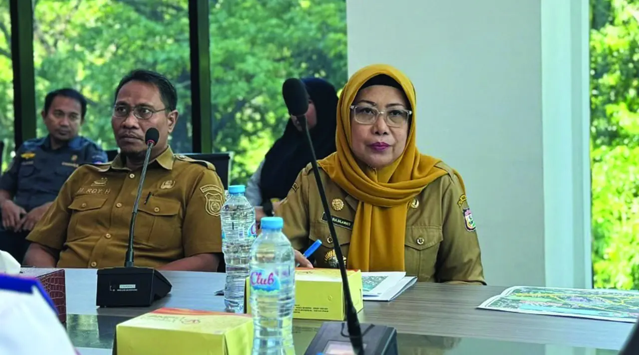 Kadis Pertanahan Hadiri Rapat Persiapan Verifikasi Proyek IPRO Stadion Untia