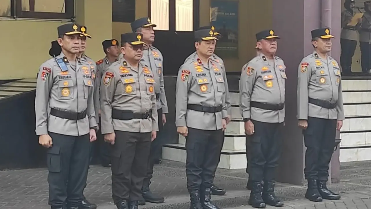 1001967727