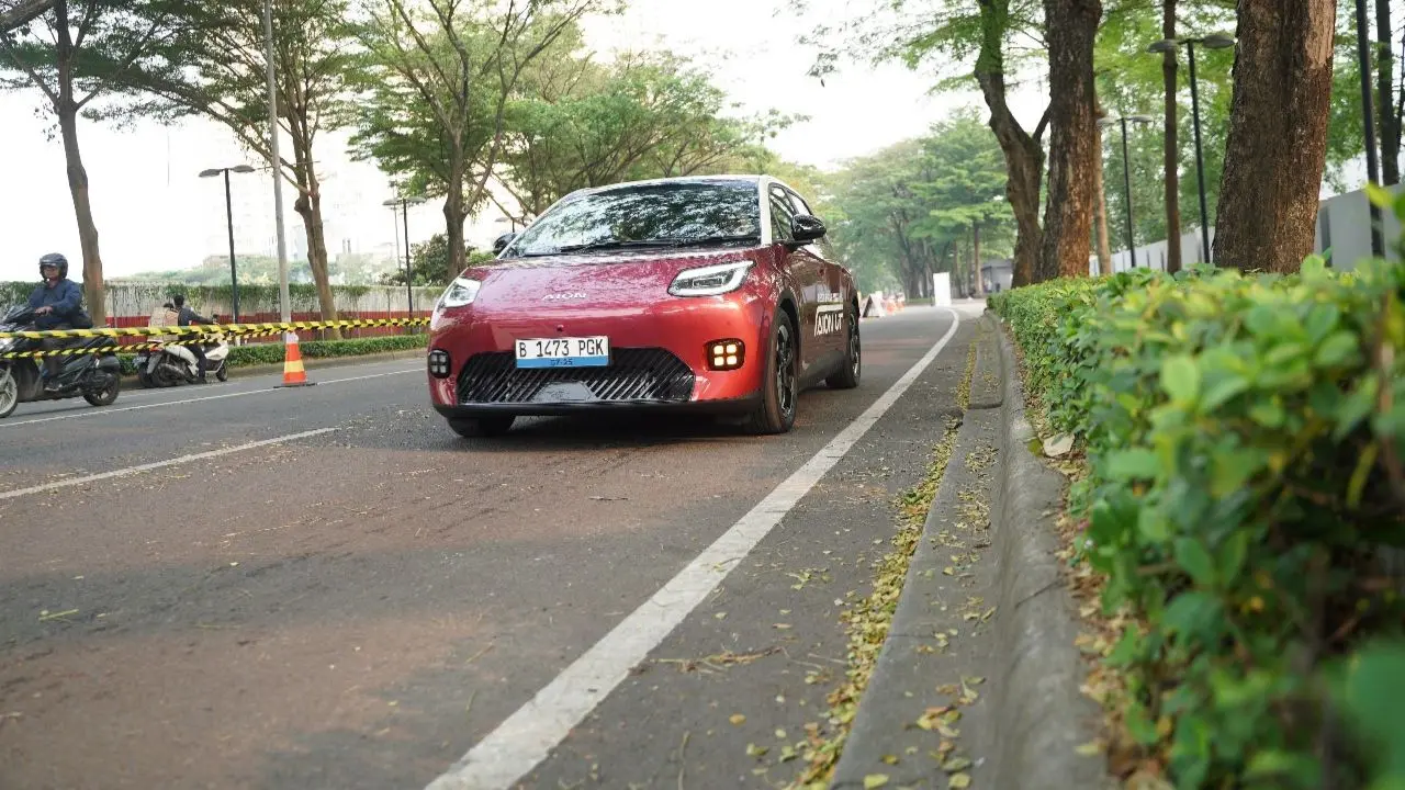 AION UT Jadi Pilihan Baru, Mobil Listrik Stylish dengan Biaya Super Irit