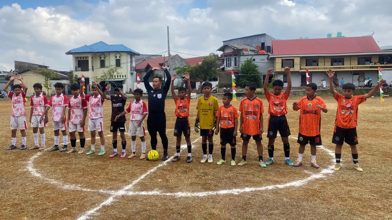 Festival FORSGI Sulsel 2025: Kolaborasi Talenta dan Pembentukan Karakter Luhur Pesepak Bola Indonesia 2 Festival FORSGI Sulsel 2025: Kolaborasi Talenta dan Pembentukan Karakter Luhur Pesepak Bola Indonesia
