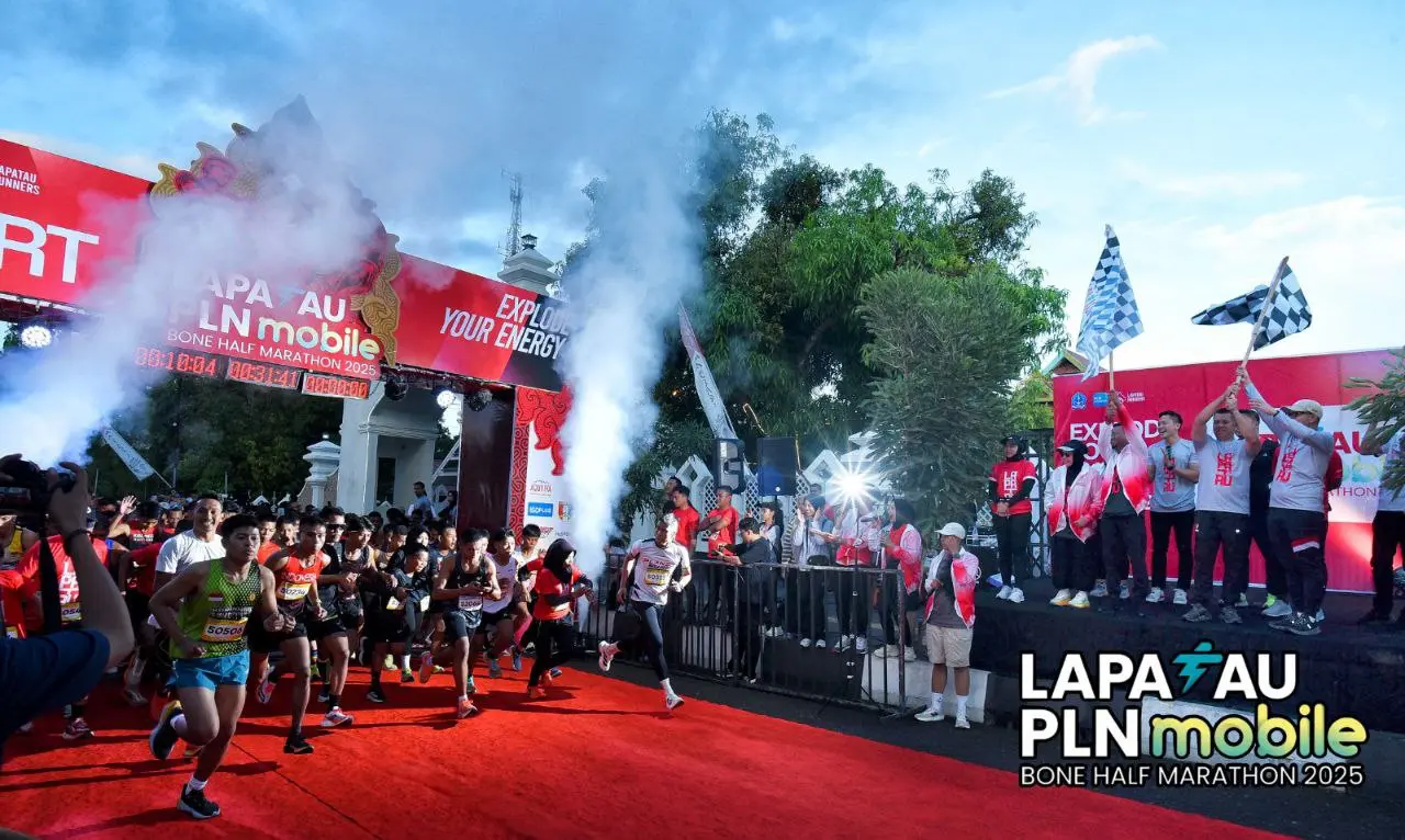 Lapatau PLN Mobile Bone Half Marathon 2025 Gaungkan Energi Ramah Lingkungan