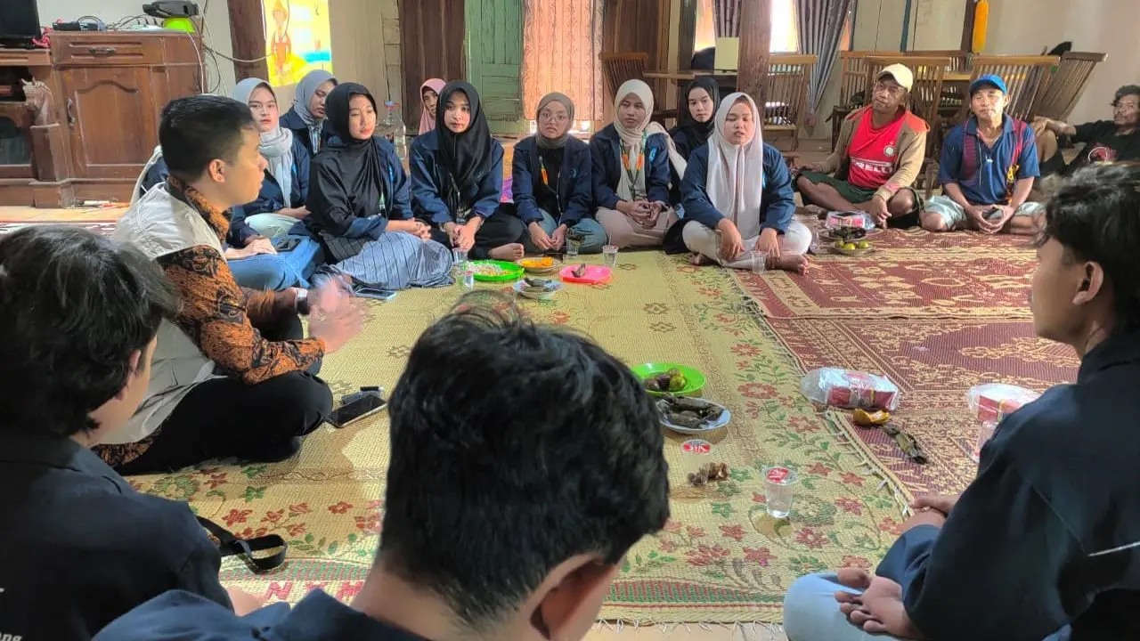 Inovasi Kesehatan dari Desa: Mahasiswa Unimus Semarang Rilis Poster Rendam Kaki Air Hangat, Resmi Terdaftar HKI 3 Inovasi Kesehatan dari Desa: Mahasiswa Unimus Semarang Rilis Poster Rendam Kaki Air Hangat, Resmi Terdaftar HKI