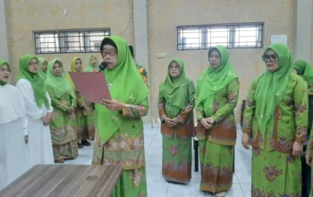 Maulid Nabi di Manggala Meriah, Muslimat NU Kukuhkan Pengurus Baru 10 Maulid Nabi di Manggala Meriah, Muslimat NU Kukuhkan Pengurus Baru