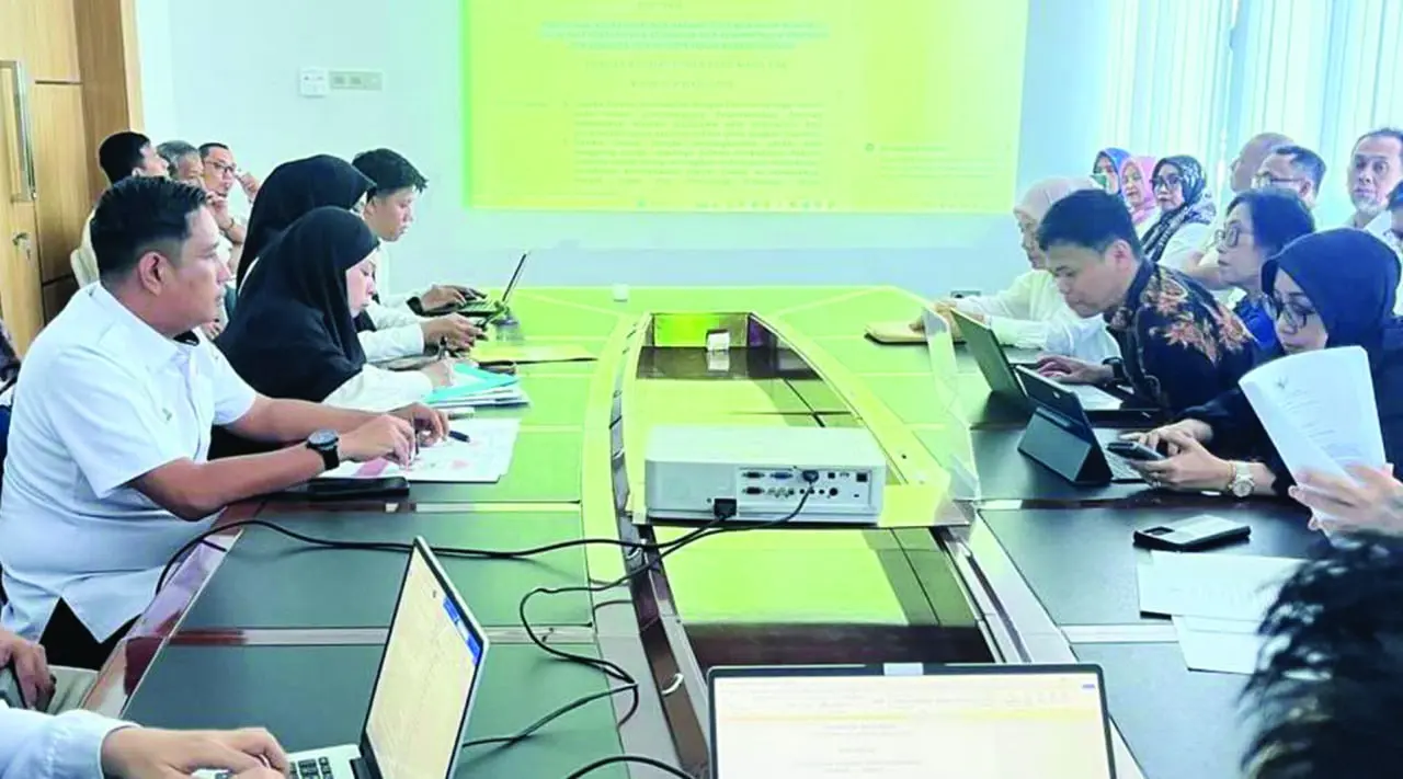 Plt Sekretaris DPRD Makassar Hadiri Rapat Harmonisasi Ranperda di Kanwil Kemenkumham Sulsel