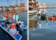 Shore Cleaning di Pantai Losari, Camat Ujung Pandang Ajak Warga Jaga Pantai Losari