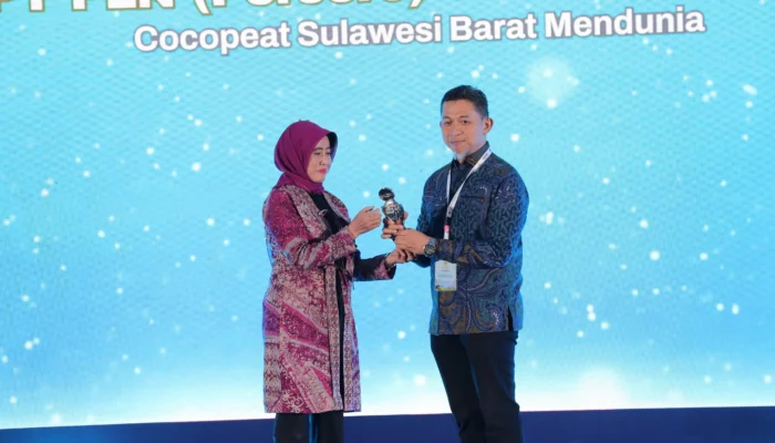 PLN UID Sulselrabar Raih Dua Penghargaan CSR & PDB Awards 2025