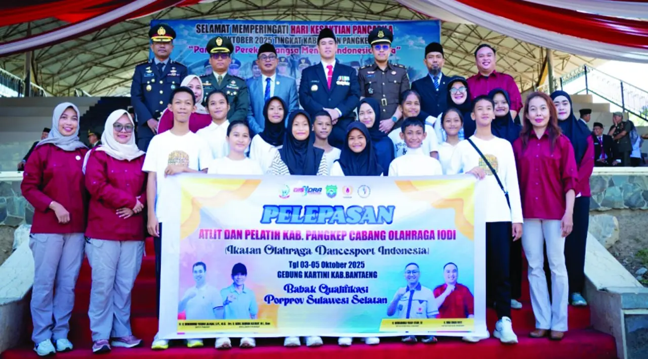 Usai Pimpin Upacara, Bupati Pangkep Lepas Kontingen Dancesport ke Pra Porprov Bantaeng