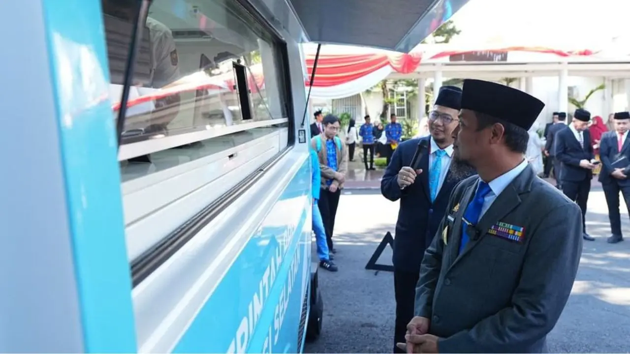 Dekatkan Layanan ke Desa, Gubernur Sulsel Luncurkan Layanan Dukcapil Bergerak