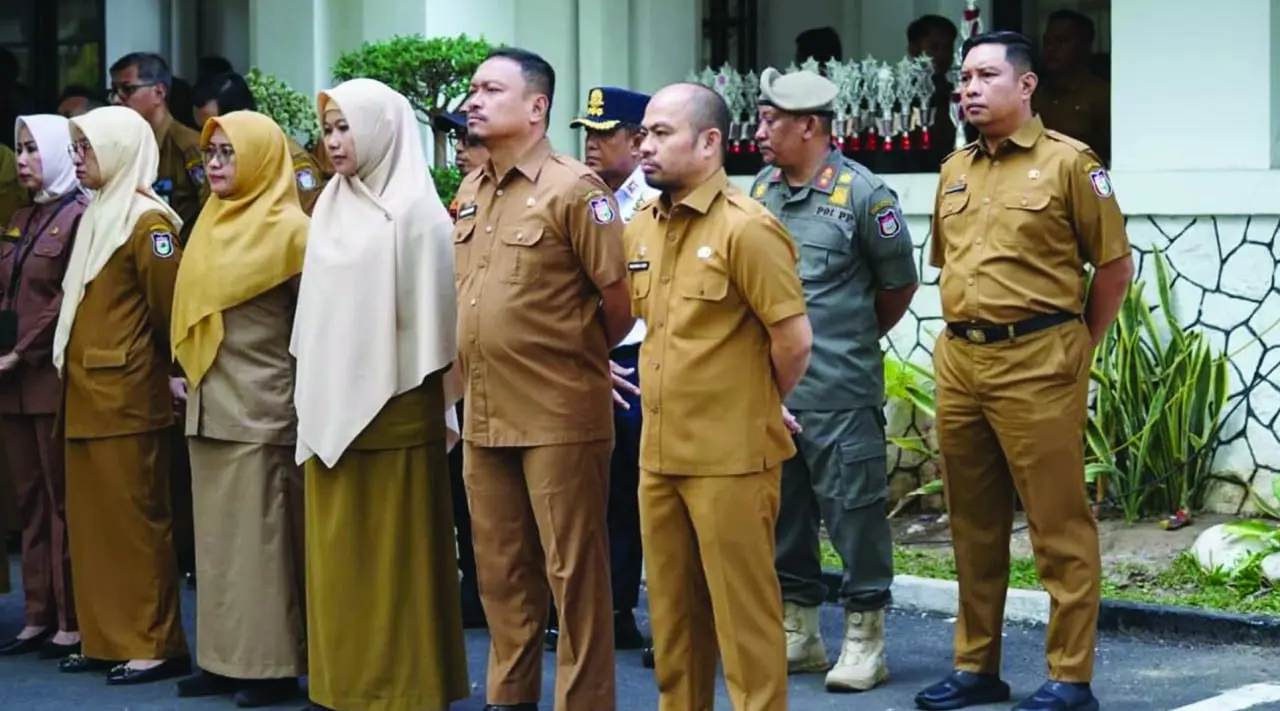 Sekretaris DPRD Makassar Hadiri Apel Pagi, Wali Kota Ingatkan ASN Jauhi Perilaku Flexing