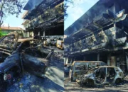 19 Mobil Mewah Legislator Hangus Saat DPRD Makassar Dibakar Massa