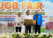 Gubernur Andi Sudirman Buka Job Fair Sulsel 2025, Sediakan 2.000 Lowongan Kerja
