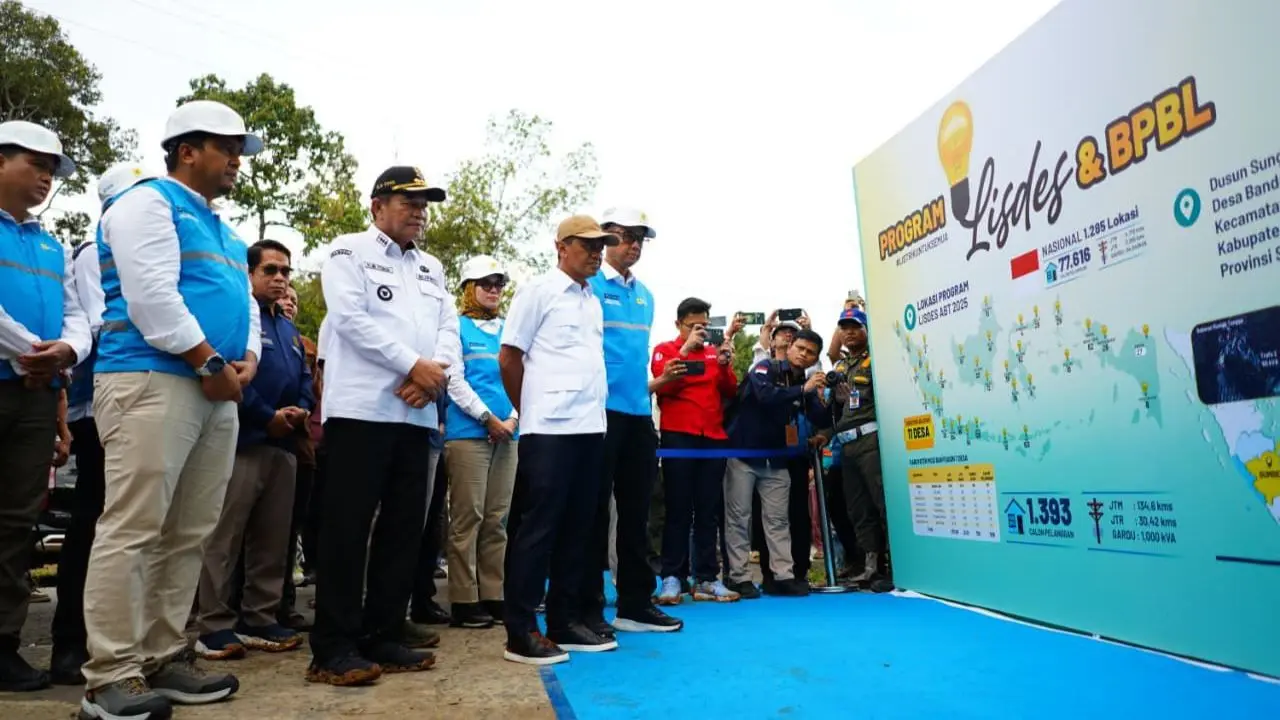 Terangi 1.285 Desa, Pemerintah dan PLN Genjot Pemerataan Listrik