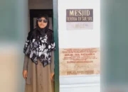 Juniwati Lafuku, S.Farm.