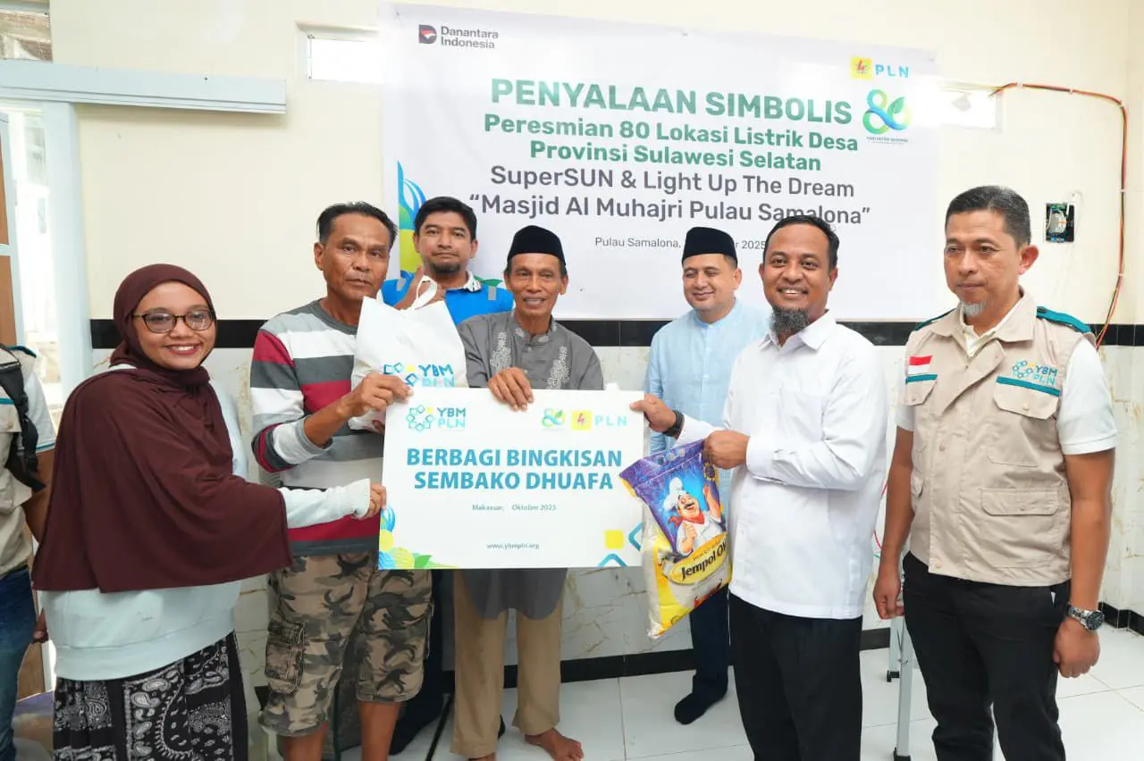 Gubernur Andi Sudirman Resmikan Listrik Desa SuperSUN di Pulau Samalona