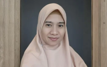 Dari Santri Menuju Peradaban Dunia 5 Ummu Daffa