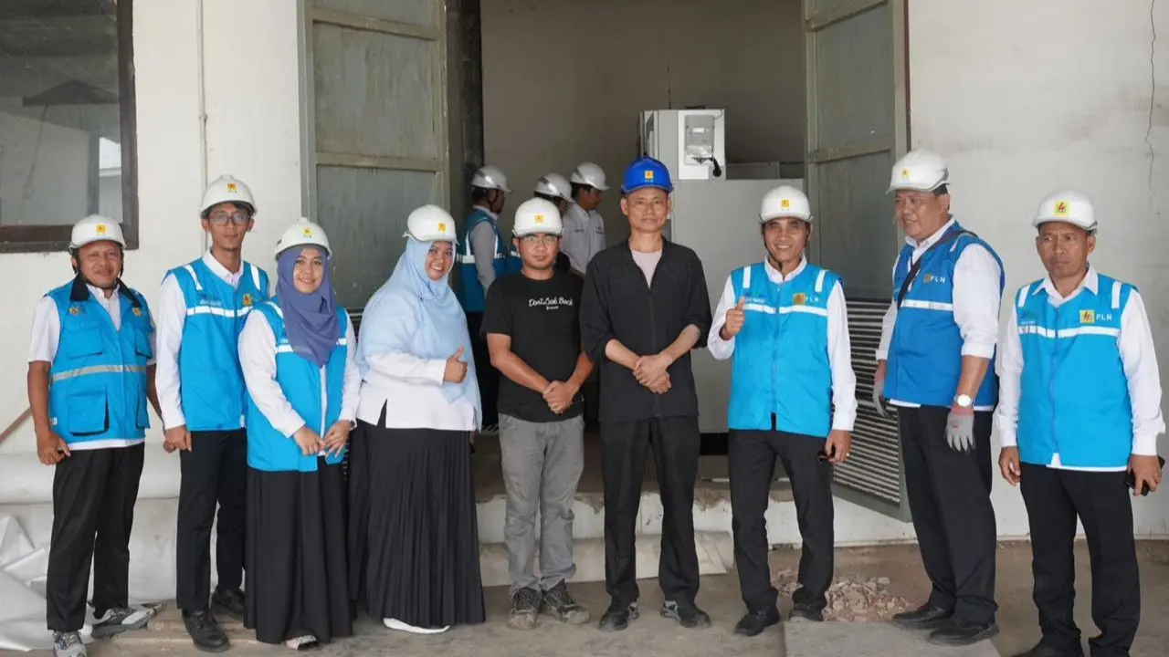 PLN Pasok 3.465 kVA untuk Industri Rumput Laut Ekspor di Pinrang, Dukung Hilirisasi dan Pertumbuhan Ekonomi Daerah