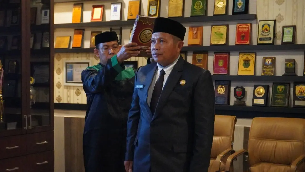 Bupati Paris Yasir Lantik Maskur Sebagai Penjabat Sekda Jeneponto 