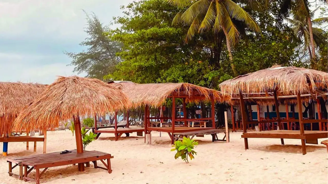 Menemukan Kedamaian di Pulau Samalona, Surga Kecil di Depan Kota Makassar