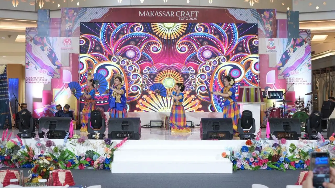 Ketua Dekranasda Makassar Resmi Buka Makassar Craft Expo 2025: Momentum Kebangkitan Industri Kreatif Lokal