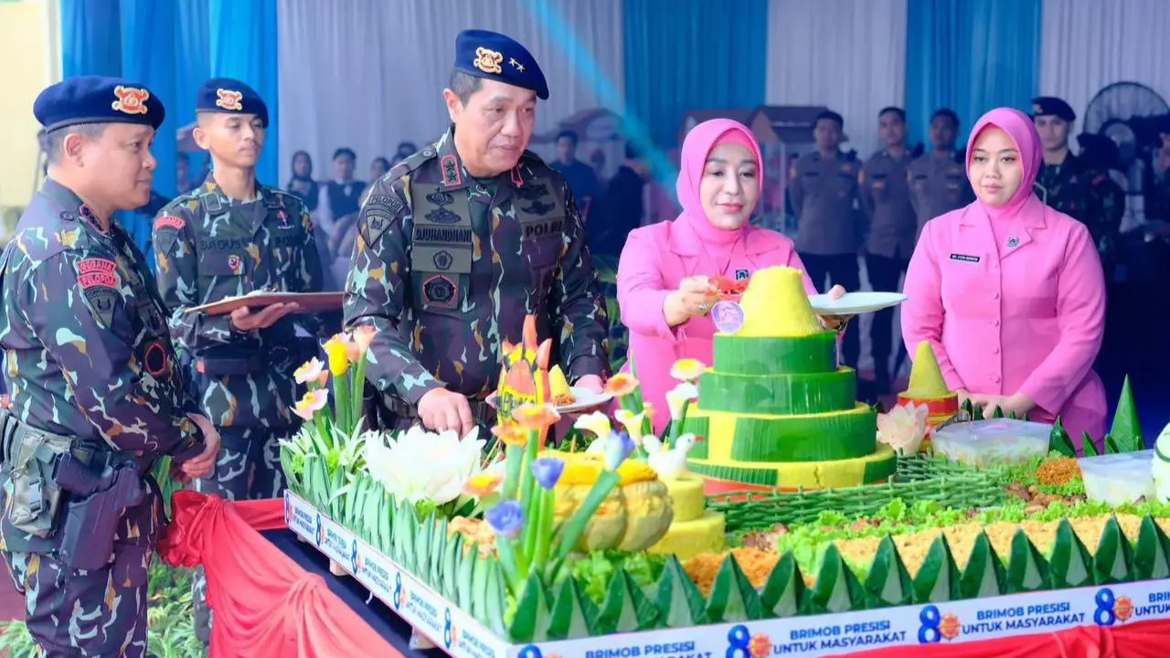 Hadiri Syukuran HUT ke-80 Brimob, Kapolda Sulsel Tekankan Profesionalisme dan Pengabdian