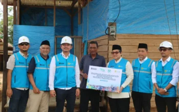 PLN Nyalakan Harapan 10 Keluarga Pra-Sejahtera di Konawe Lewat Program Light Up The Dream