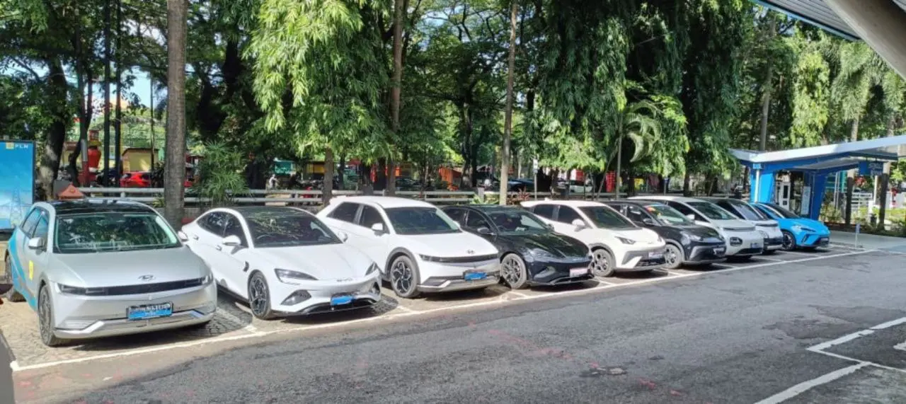 PLN Dorong Penguatan Ekosistem Kendaraan Listrik di Sulsel Lewat FGD Multipihak 3 PLN Dorong Penguatan Ekosistem Kendaraan Listrik di Sulsel Lewat FGD Multipihak