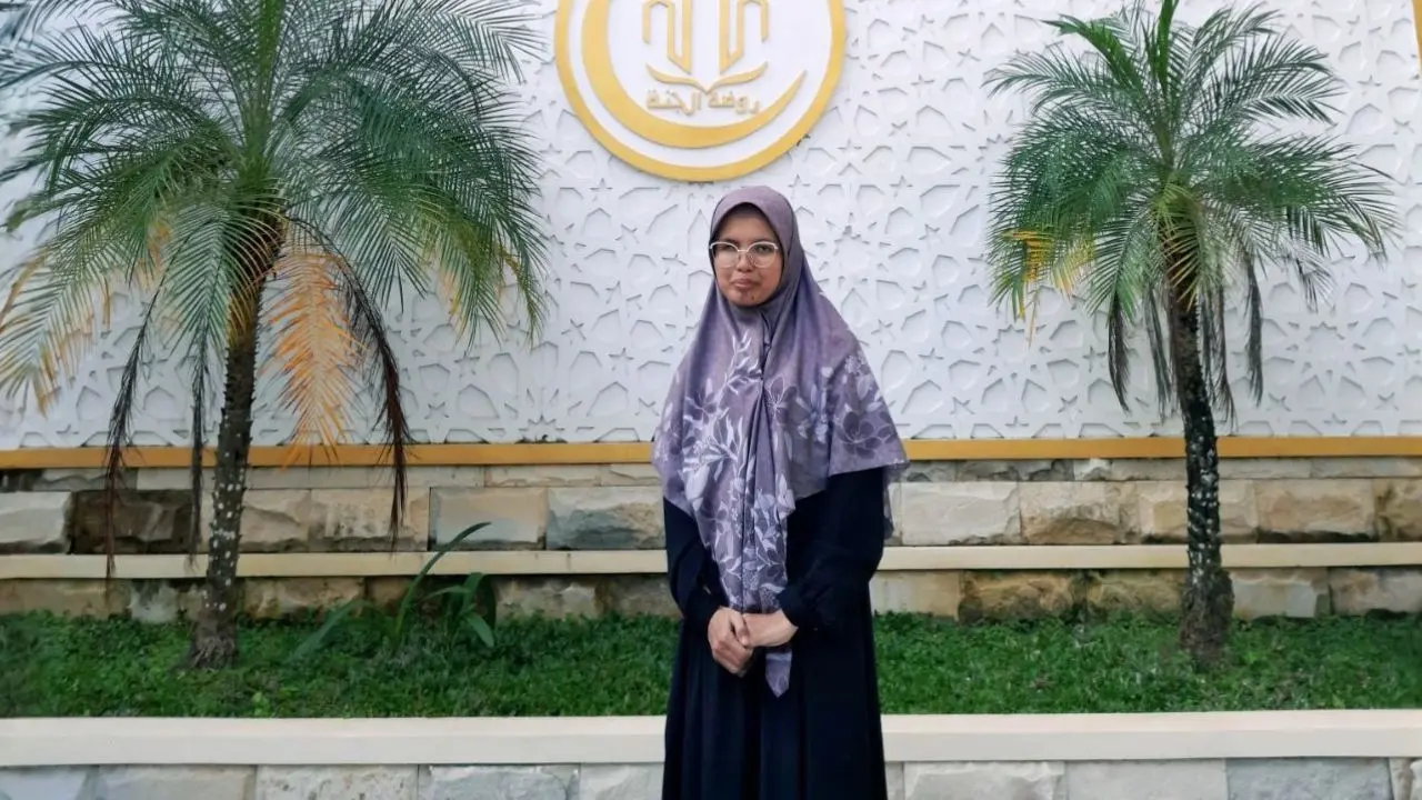 Fitri Suryani, S.Pd (Freelance Writer)