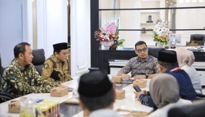 Pemkot Makassar Dukung Makassar Bersholawat pada Milad ke-50 Pesantren IMMIM