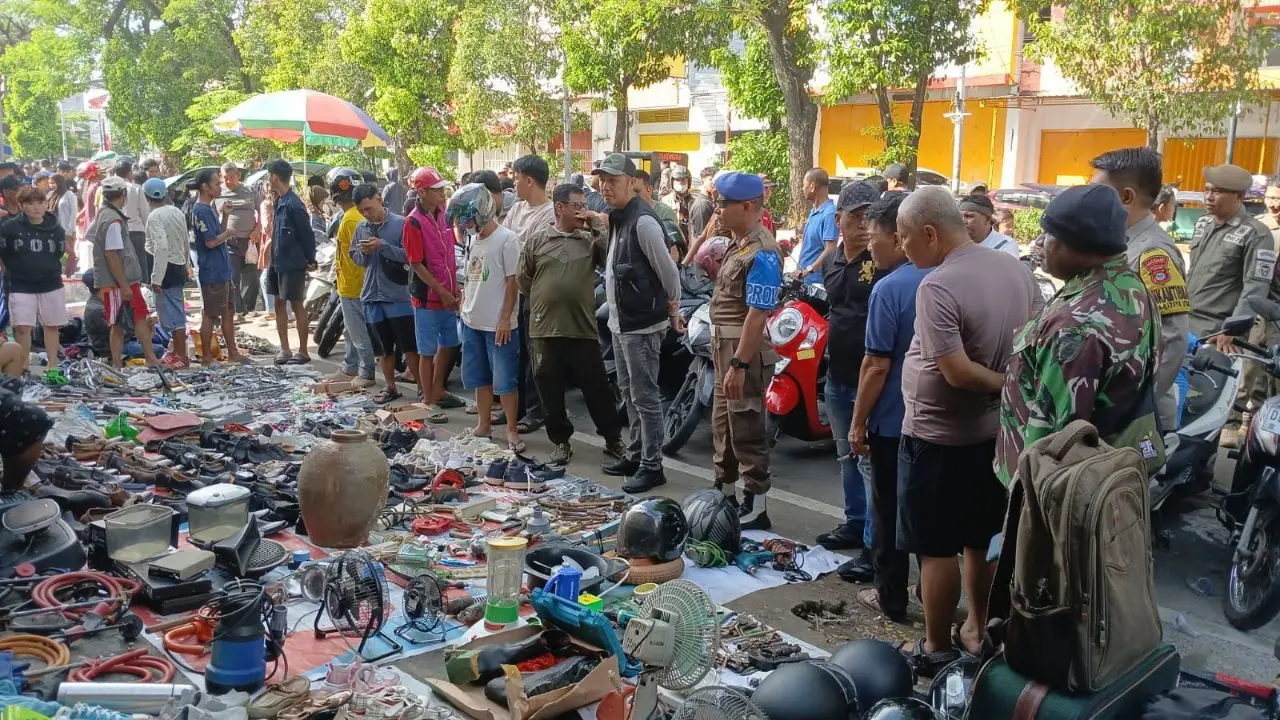 Tripika Gerak Cepat, Tertibkan PK5 Penyebab Kemacetan di Veteran Selatan