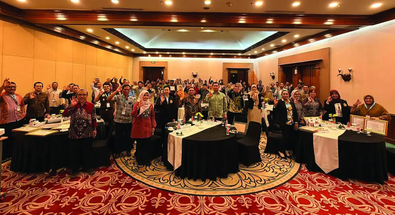 Sekretariat DPRD Makassar Raih Penghargaan Nasional Pengelolaan Perpustakaan