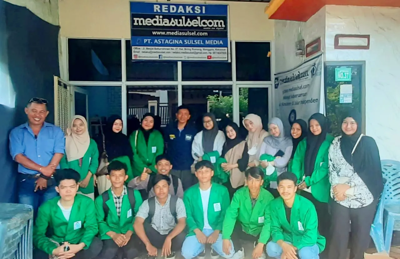 Mahasiswa FDK UINAM Pelajari Manajemen Industri Media di Redaksi Mediasulsel.com
