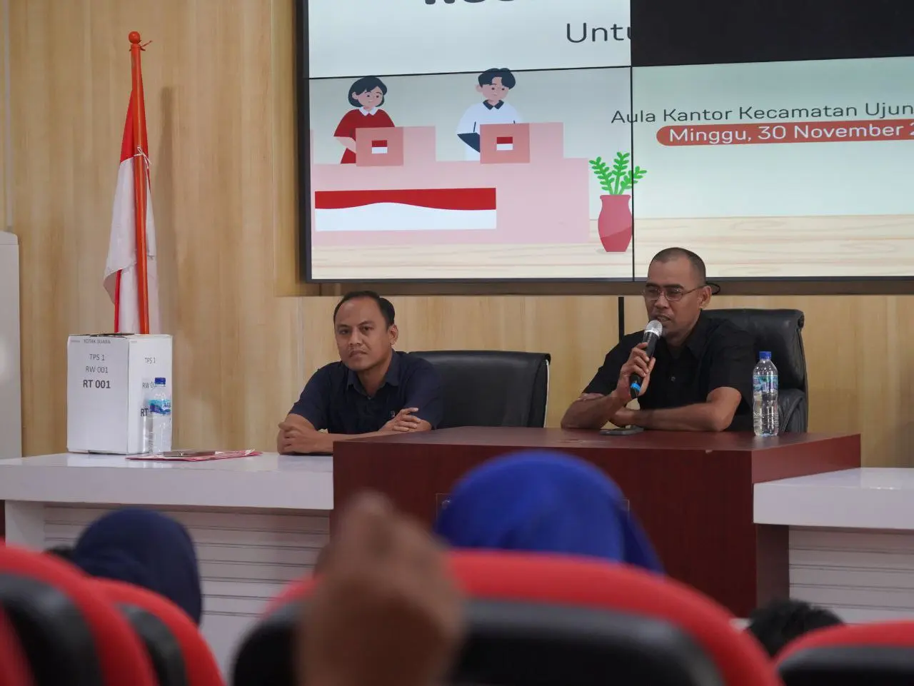 Kecamatan Ujung Pandang Gelar Bimtek Petugas TPS untuk Sukseskan Pemilihan RT/RW 2025