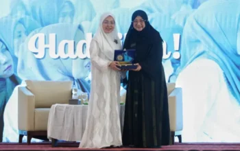 TP PKK Makassar Hadirkan dr. Aisah Dahlan Bahas Peran Istri dan Ibu Membangun Keluarga Beriman