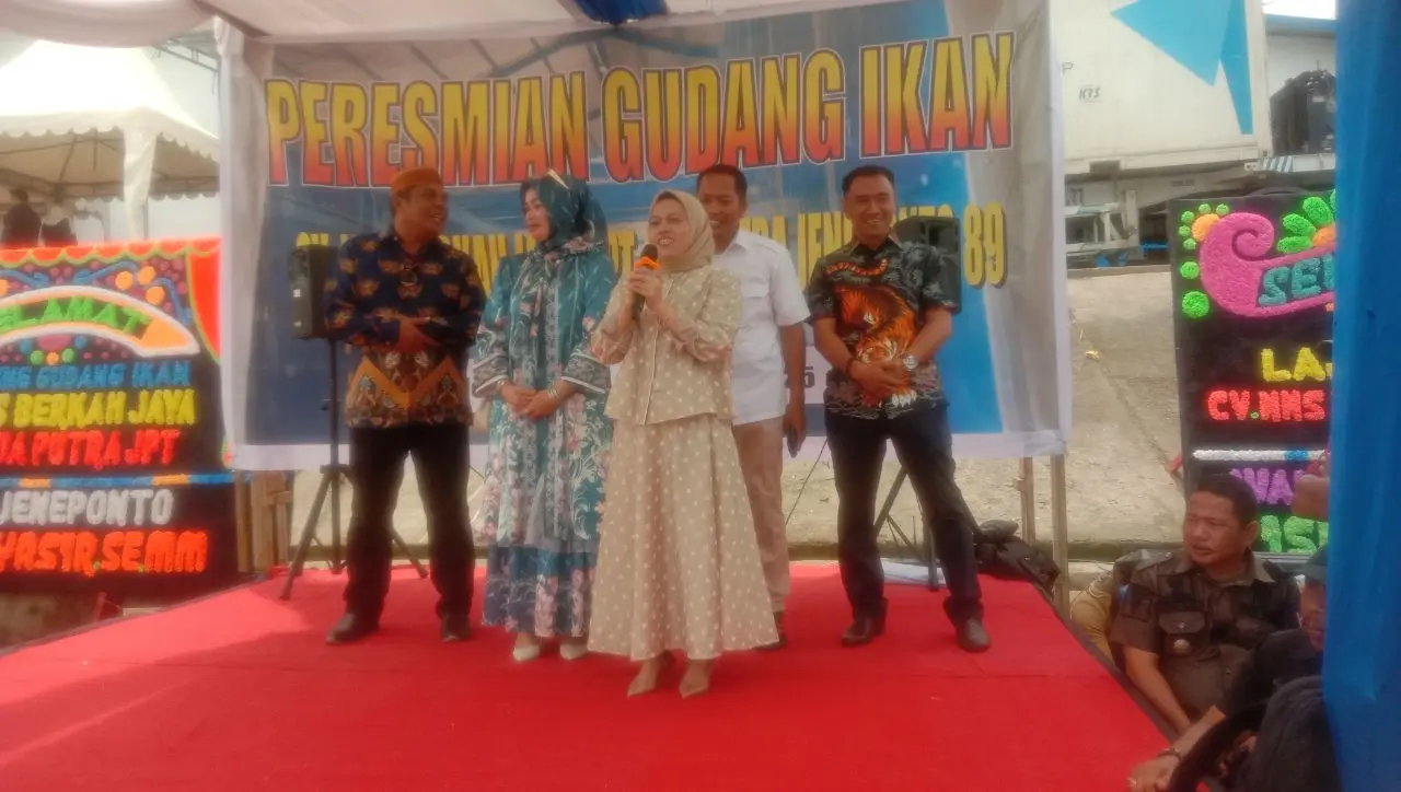 Bupati Jeneponto Launching Gudang Ikan oleh Perusahaan CV. NNS Berkah Jaya dan PT. Dua Putra Jpt 89