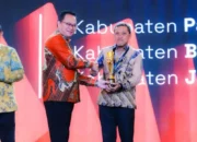 Kembali Torehkan Prestasi, Bupati Jeneponto Terima Penghargaan dari Kemendagri RI