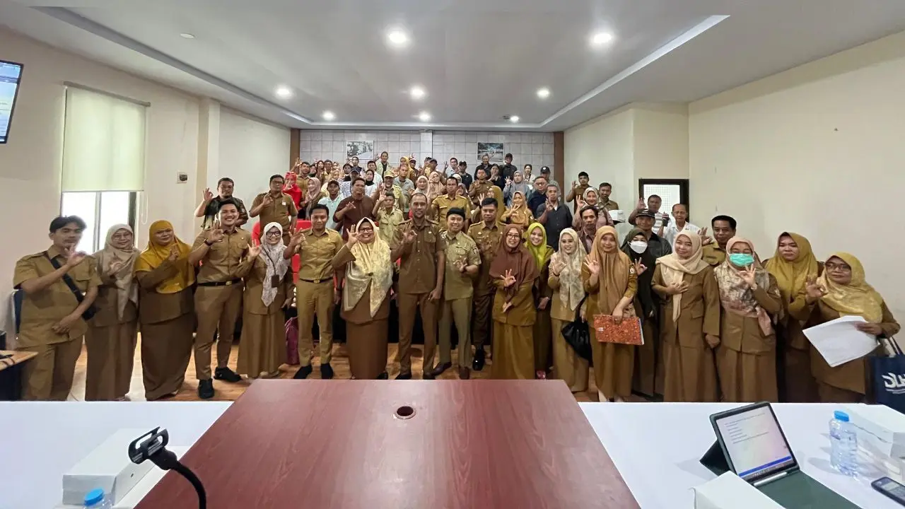 Dukung Kebijakan Pemkot, Camat Ujung Pandang Sosialisasikan Iuran Sampah Gratis