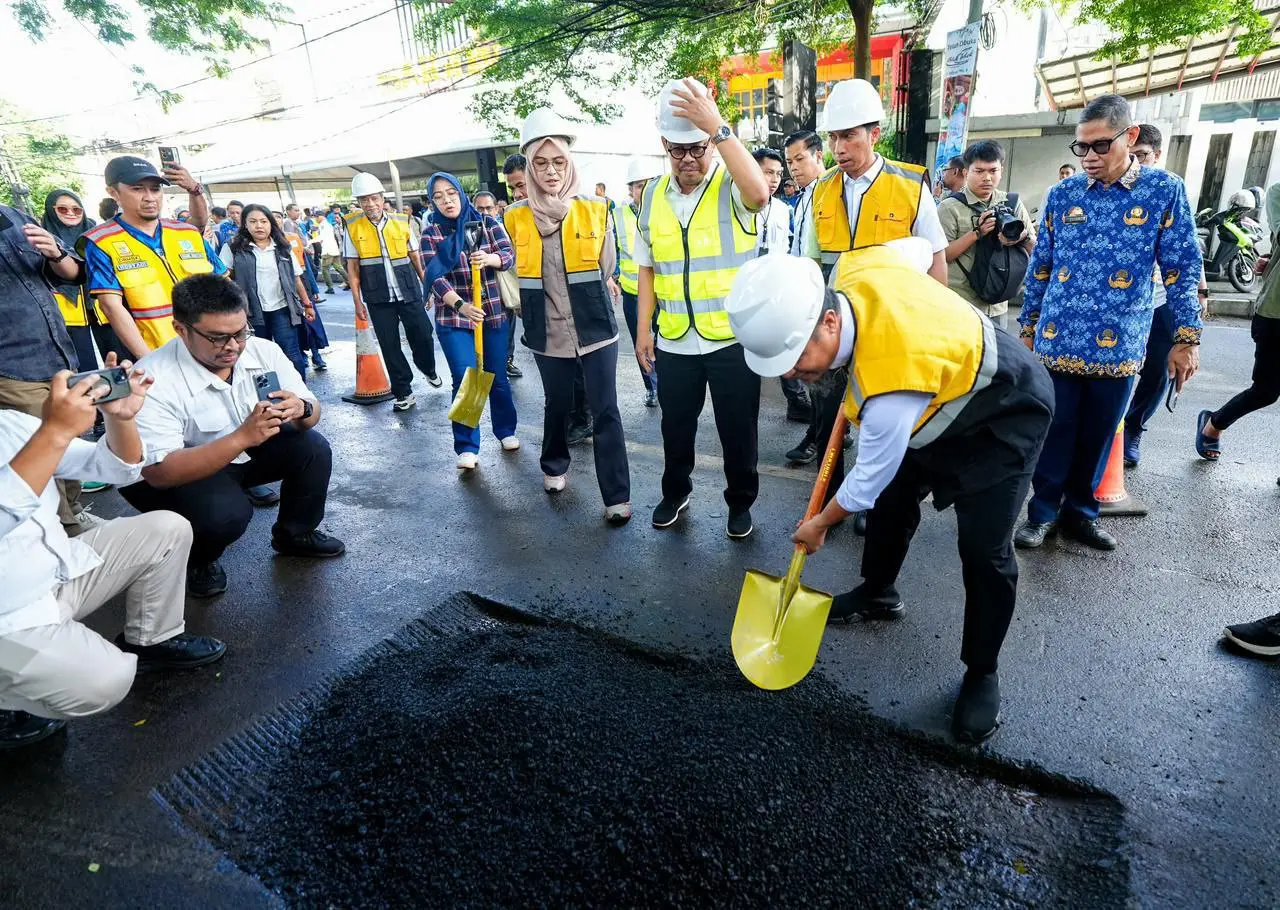 Dimulai dari Hertasning, Gubernur Sulsel Resmi Groundbreaking Preservasi Jalan MYC Senilai Rp430 Miliar