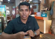 Sekertaris Elang Timur Indonesia, Ahmad Rusli saat wawancara langsung dengan mediasulsel.com