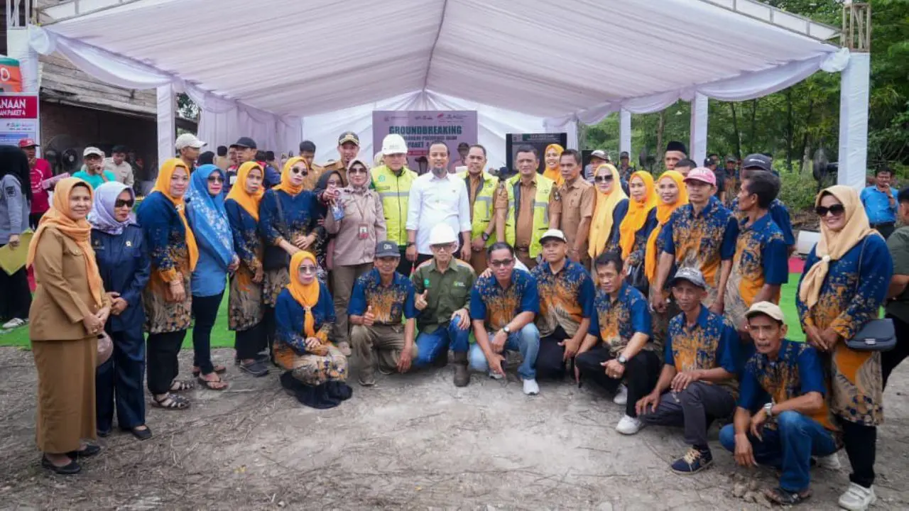 Gubernur Sulsel Groundbreaking Paket 4 MYC Rp615 Miliar, Perkuat Konektivitas Jalan Wajo–Bone