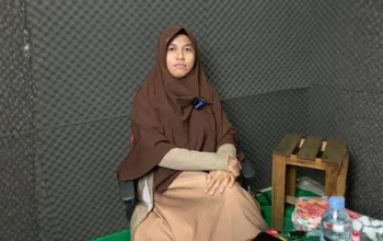 Juniwati Lafuku, S. Farm.